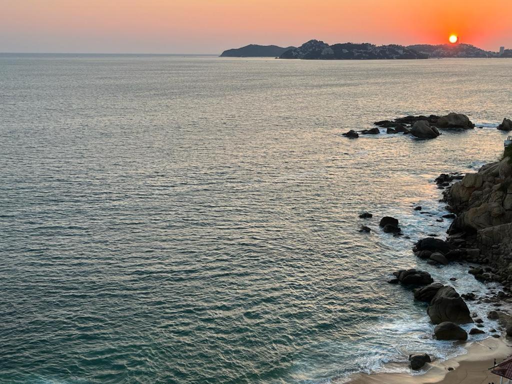 Suite Frente Al Mar En Torres Gemelas Acapulco Buitenkant foto